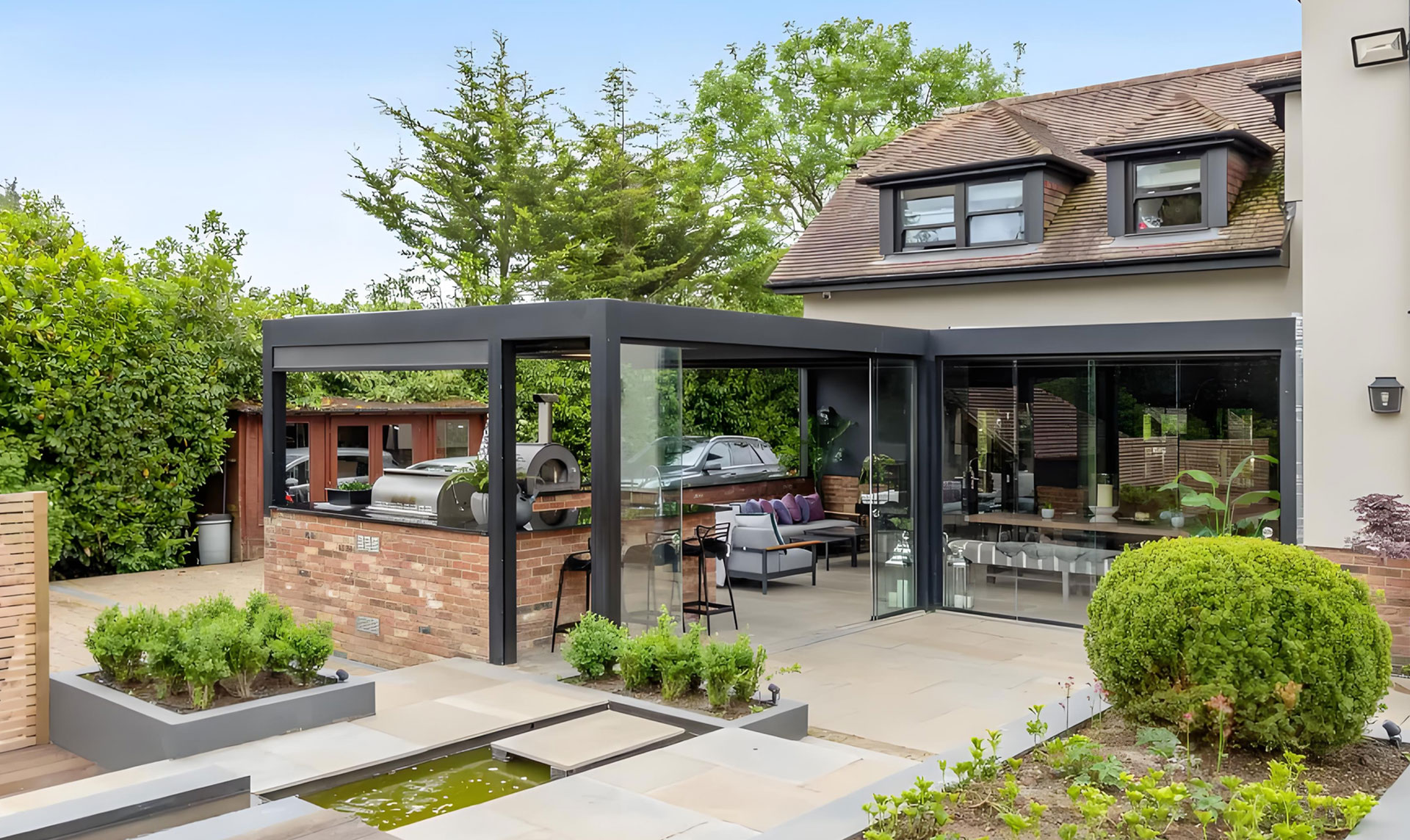 outdoor-kitchen-pergola