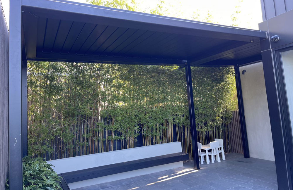 Pergola-Use-Vertical-Gardens