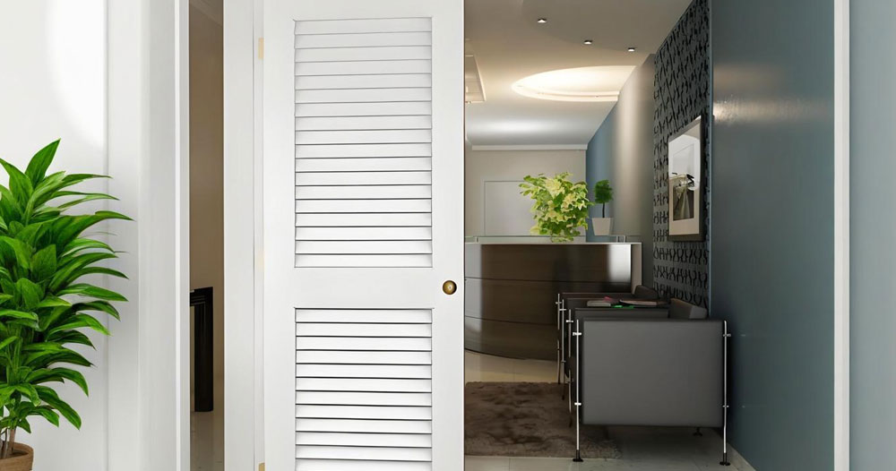 Wood-Grain-Louver-Door-for-Hotel-Reception-Rooms