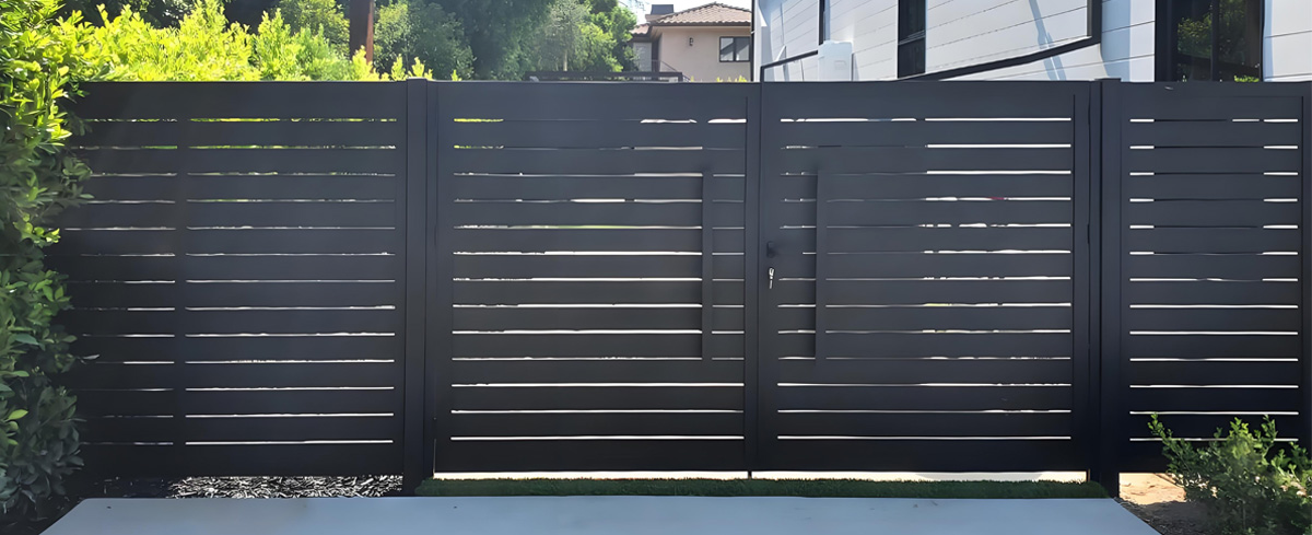Aluminum-Fence-Gate