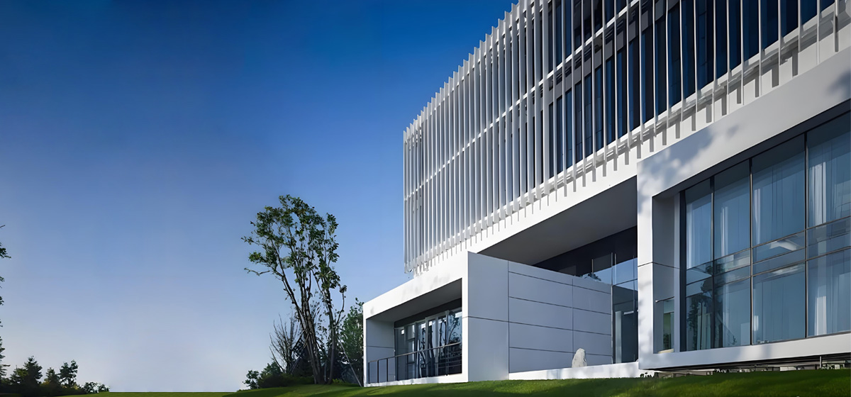 Building-Facade-Aluminum-Sun-Louvers